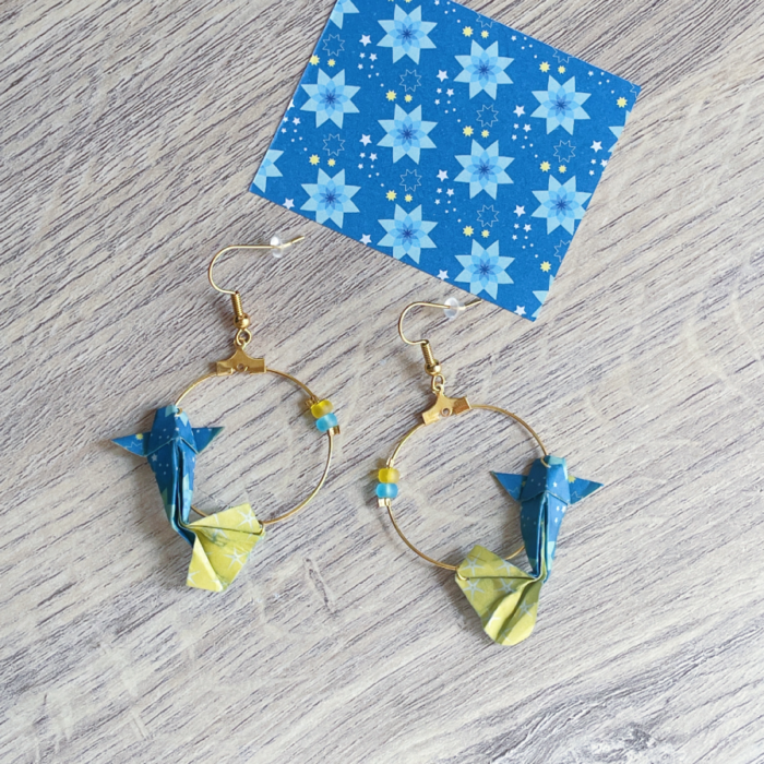 Boucles d'Oreilles Origami Créoles Carpe Koï Bleue