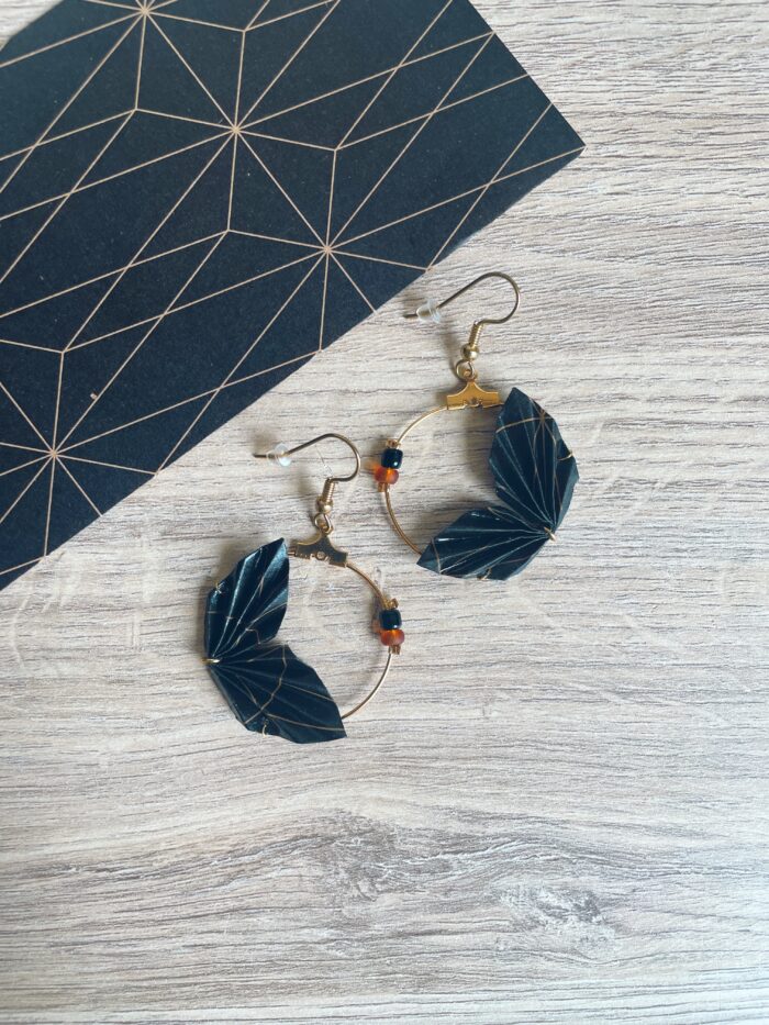 Boucles d'Oreilles Origami Eventail Noir – Image 5