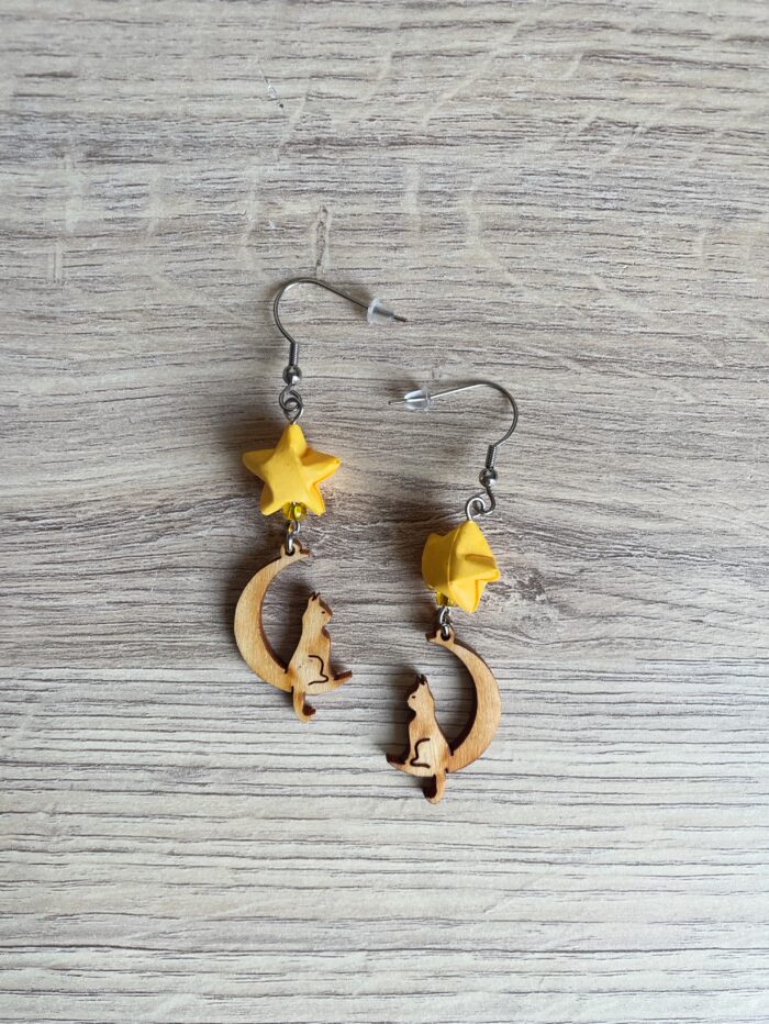 Boucles d'Oreilles Origami Etoile Et Chat Lune – Image 4