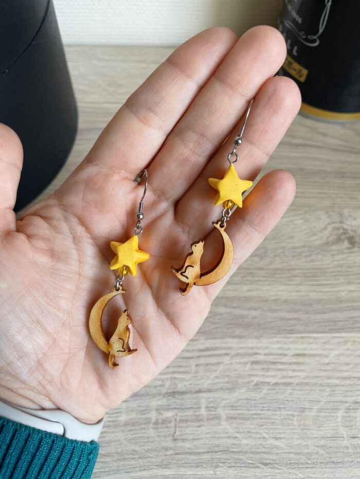 Boucles d'Oreilles Origami Etoile Et Chat Lune – Image 2
