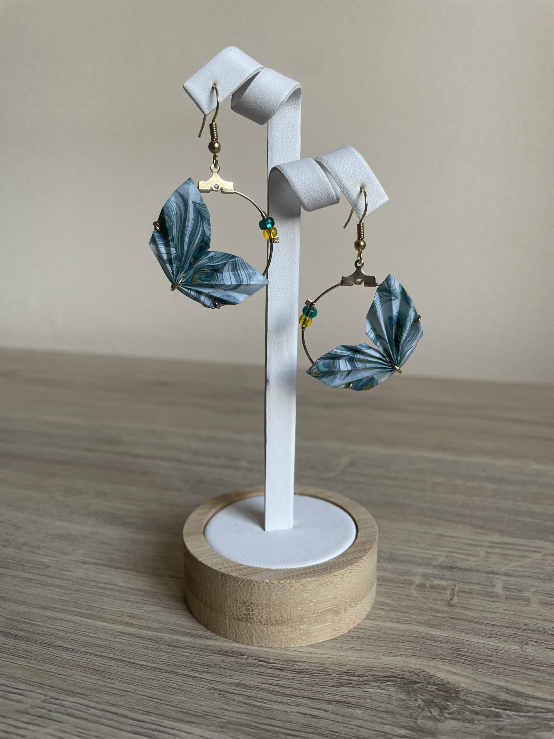 Boucles d'Oreilles Origami Eventail Plume réservé à Ludivine MOUGENOT – Image 4